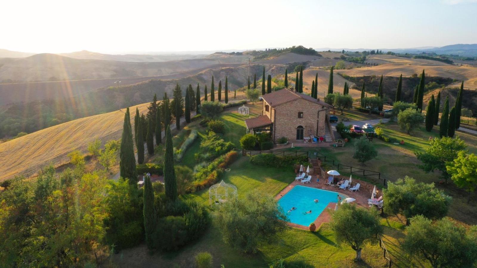 Podere Fornaci Ашано Экстерьер фото